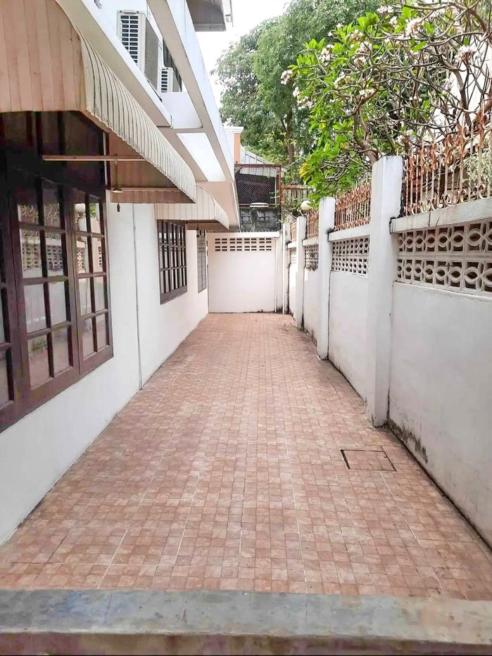 picture HK0480, House for rent 3 Br.,Huaikhwang - 10/11