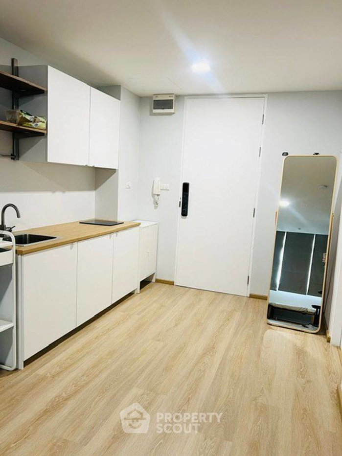 picture 1-BR Condo at J.W. Boulevard Srivara Condominium in Phlapphla (ID 2965605) - 2/5