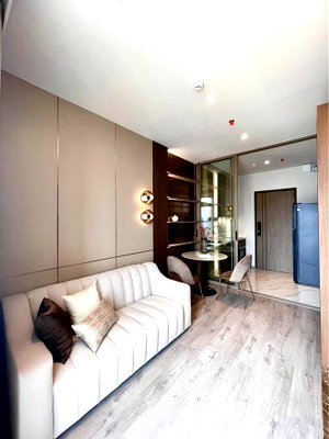 Condos for rent : Rhythm Ekkamai Estate - Discover Luxury Living in the Heart of the City