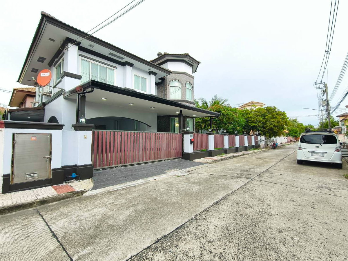 รูป บ้านเดี่ยวหลังใหญ่ราคาโดนใจ ขายต่ำกว่าราคาประเมินเป็นล้าน ม.ภัสสร 1 รังสิต คลอง 3 คลองหลวง แต่งพร้อมอยู่ - รูปที่ 3/21