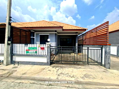 TOWN HOUSE 24.5 Sq.w. Nong Khae Saraburi for 1.4M