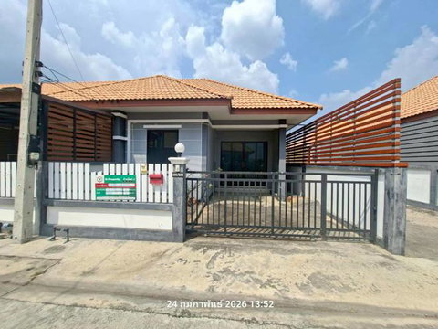 TOWN HOUSE 24.5 Sq.w. Nong Khae Saraburi for 1.4M