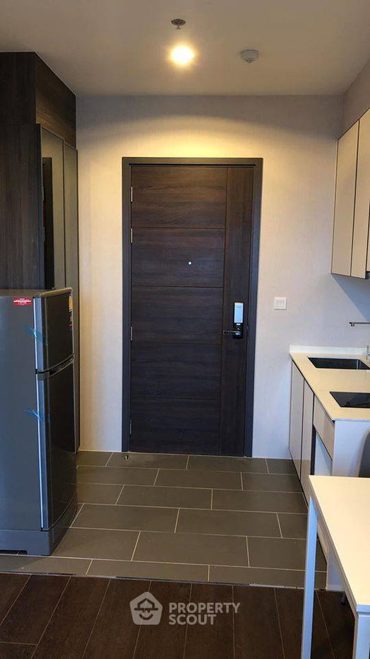 picture 1-BR Condo at C Ekkamai near ARL Ramkhamhaeng (ID 7056) - 2/6