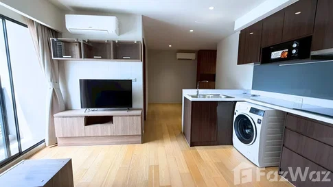 คอนโดให้เช่า 2 ห้องนอน ในโครงการ รูเนะสุ ทองหล่อ 5 6450422