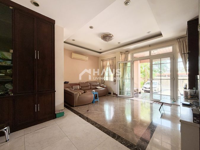 ขายบ้านเดี่ยว 6 ห้องนอน 350 ตร.ม. 143 ตร.ว. เขตธนบุรี
