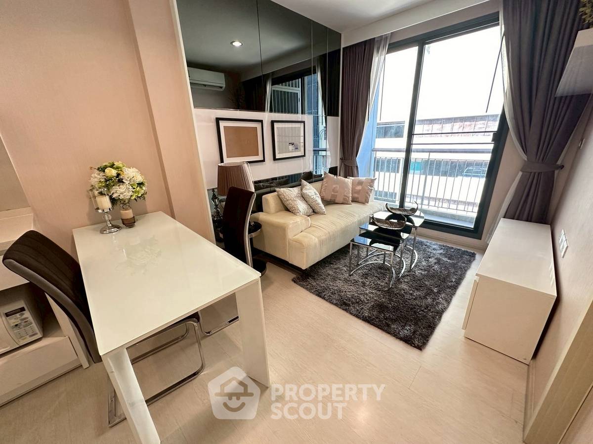 picture 1-BR Condo at Rhythm Sukhumvit 42 near BTS Ekkamai (ID 2977811) - 7/11
