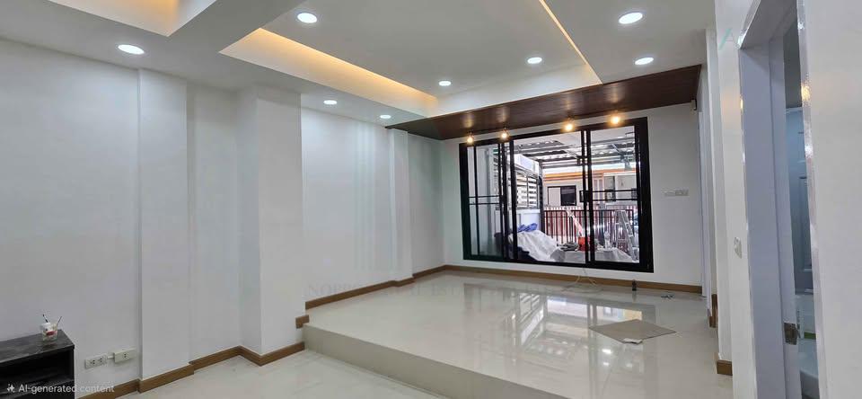 รูป 📌 ให้เช่าทาวน์เฮาส์ 3 ชั้น สาริน วิช สุขุมวิท 107 3 ห้องนอน 4 ห้องน้ำ - รูปที่ 2/8
