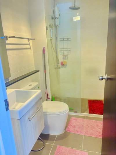 รูป รร.นานาชาติเซนต์แอนดรูว์ส 250 ม. BTS แบริ่ง 395ม. Knightsbridge Bearing Sukhumvit 107 1 นอน 1 น้ำ 1 แอร์ 31ตร.ม.พร้อมเฟอร์ฯ ครบ ชั้น 17 - รูปที่ 6/8