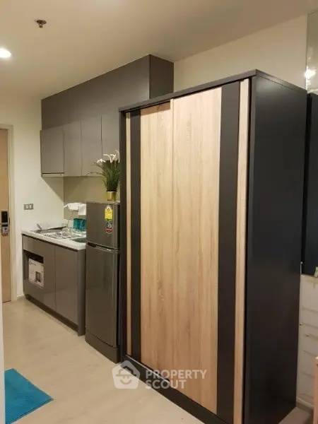 picture 1-BR Condo at Rhythm Asoke Ll near MRT Phra Ram 9 (ID 2910217) - 4/8