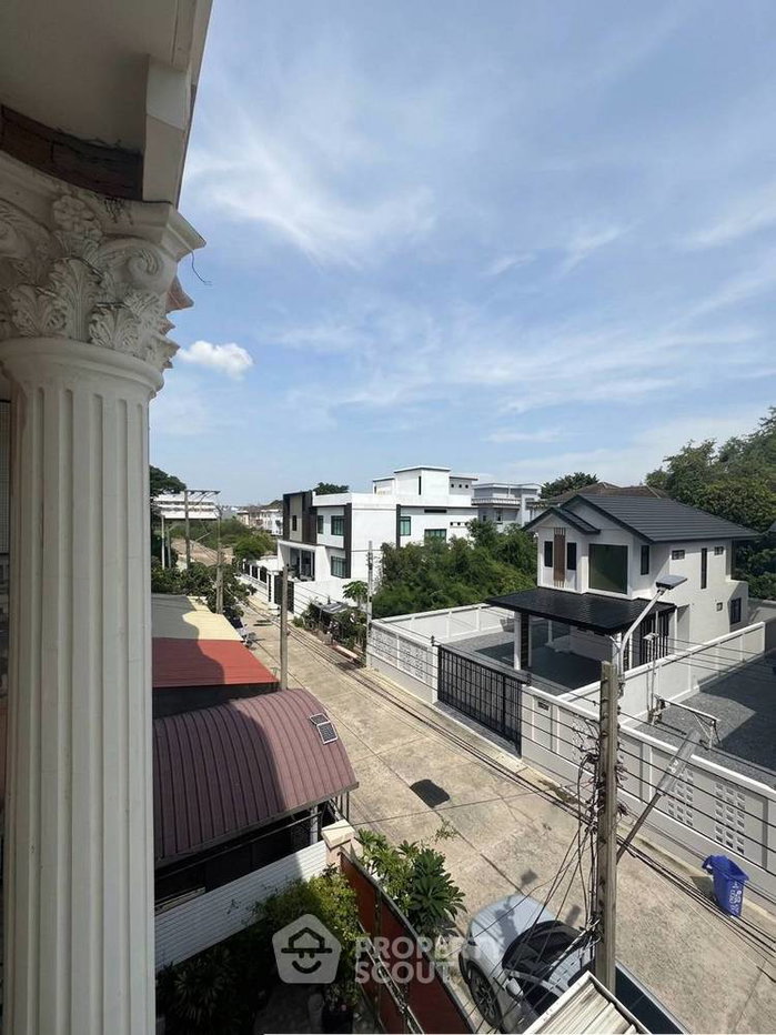 picture 5-BR Townhouse in Sala Thammasop (ID 2966082) - 9/11