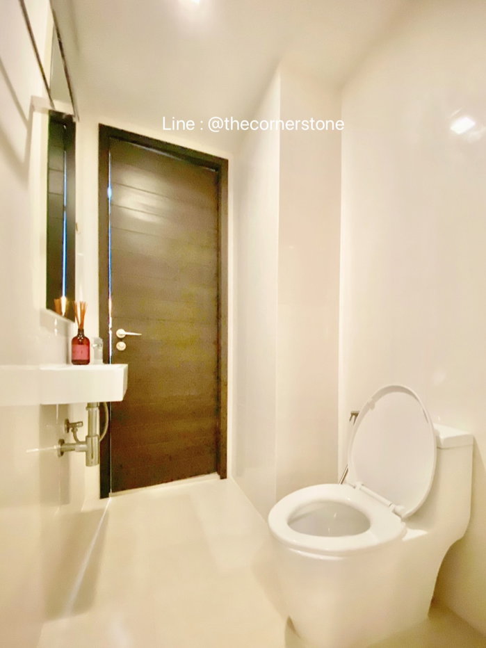picture For Rent❗️" 𝐈𝐕𝐘 𝐀𝐦𝐩𝐢𝐨 " 𝟐𝟓,𝟎𝟎𝟎 THB. 1 Bedroom Size 44 Sq.m. Near MRT-Thailand Cutural Centre - 19/24
