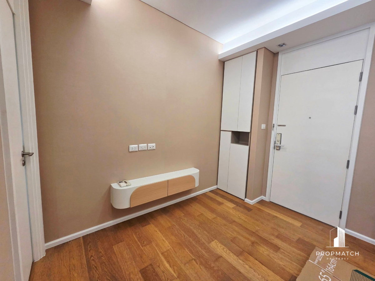 รูป PM037929 ✨Flash Deal ✨ The Saint Residences (1Bed 1Bath 35 SQM.) พร้อมอยู่ ! เพียง 18,500 บาทต่อเดือน Tel.0981315848 @propmatch - รูปที่ 2/9