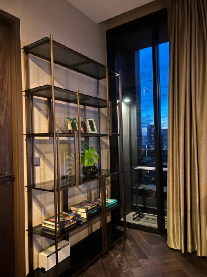 รูป 🔥 THE ESSE Sukhumvit 36 ห้องหรูติด BTS ทองหล่อ เพียง 50,000 บาท ✨ 1 ห้องนอน 42 ตร.ม. ชั้น 22 วิวเมืองสวย พร้อมเข้าอยู่ - รูปที่ 5/7
