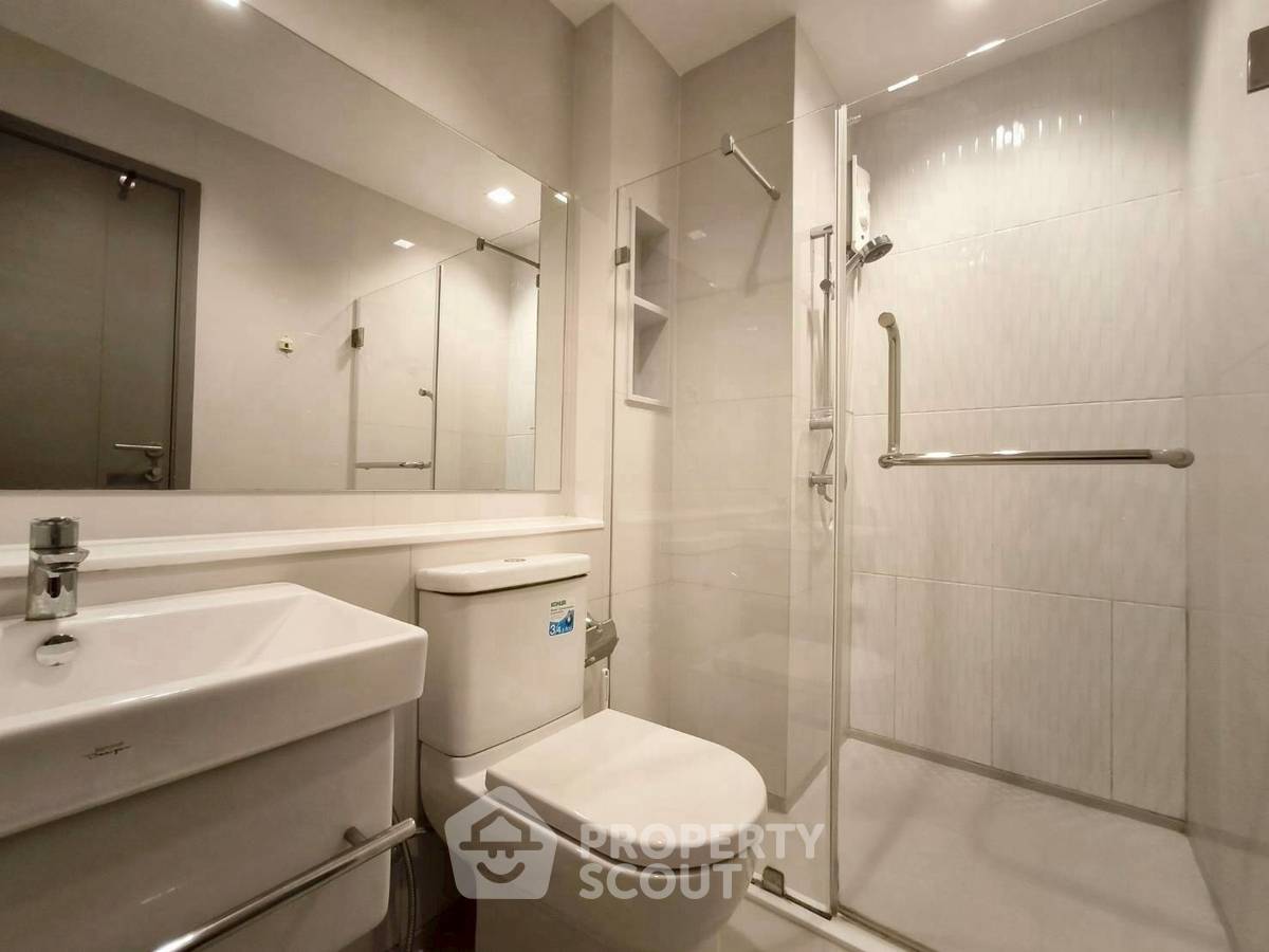รูป คอนโด 1-ห้องนอน ที่ ไลฟ์ อโศก - พระราม 9 ใกล้ MRT พระราม 9 (ID 2977789) - รูปที่ 7/8