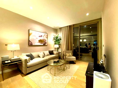 Condos for rent : 3-BR 144 Sqm Condo For Rent At Magnolias Waterfront Residences, BTS Saphan Taksin (ID 2978119)
