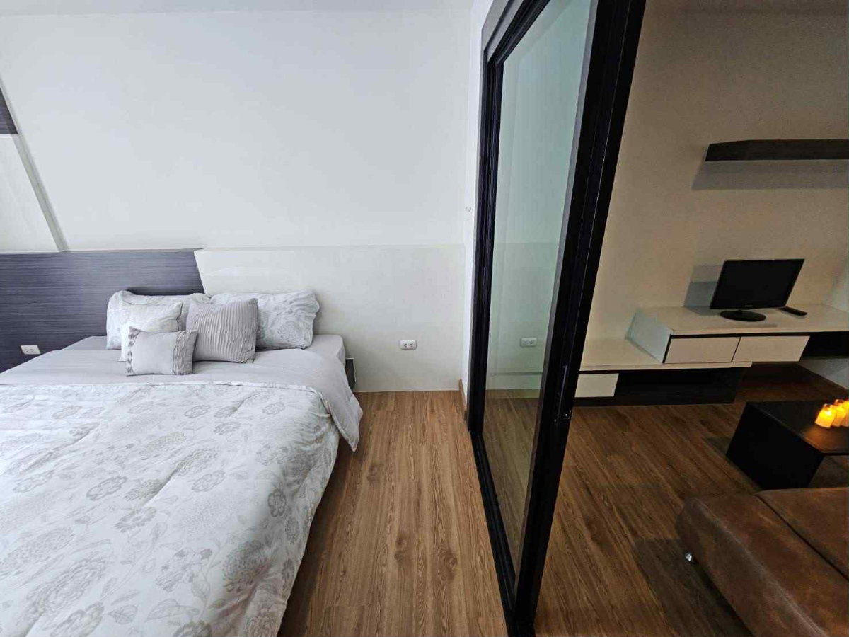 รูป Living Avenue ตึกD ชั้น4 บางแสน ------------------Tel 097-049-5874 (Line: @choncondo มี@ด้วย) - รูปที่ 4/14