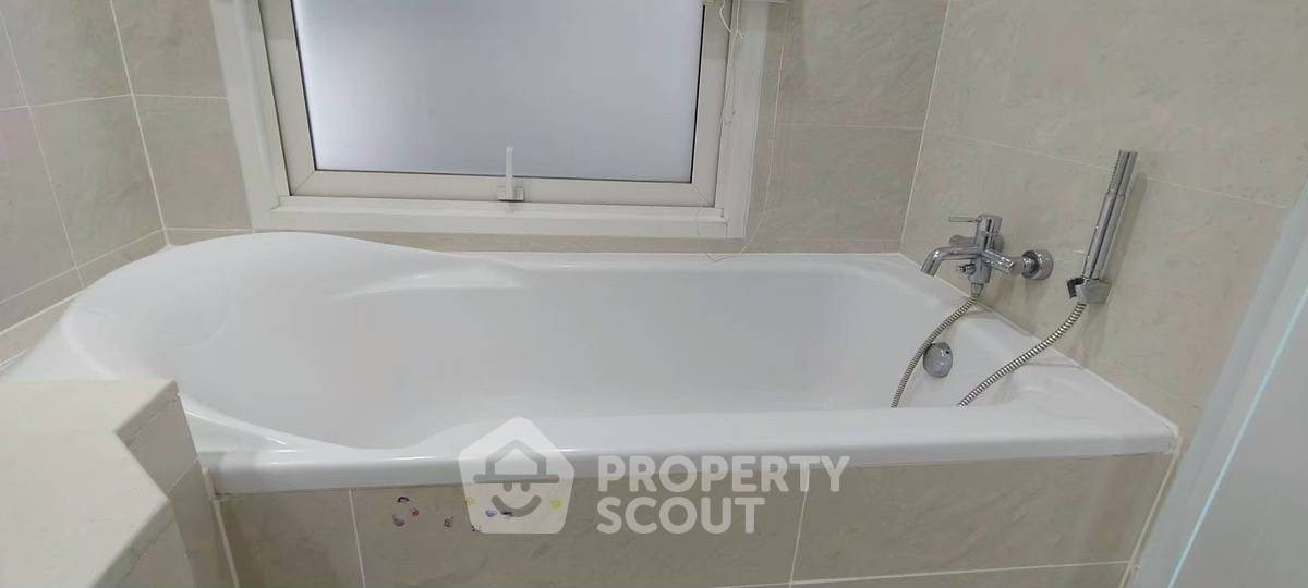 picture 2-BR Condo at Baan Siri 24 near BTS Phrom Phong (ID 2977748) - 11/30