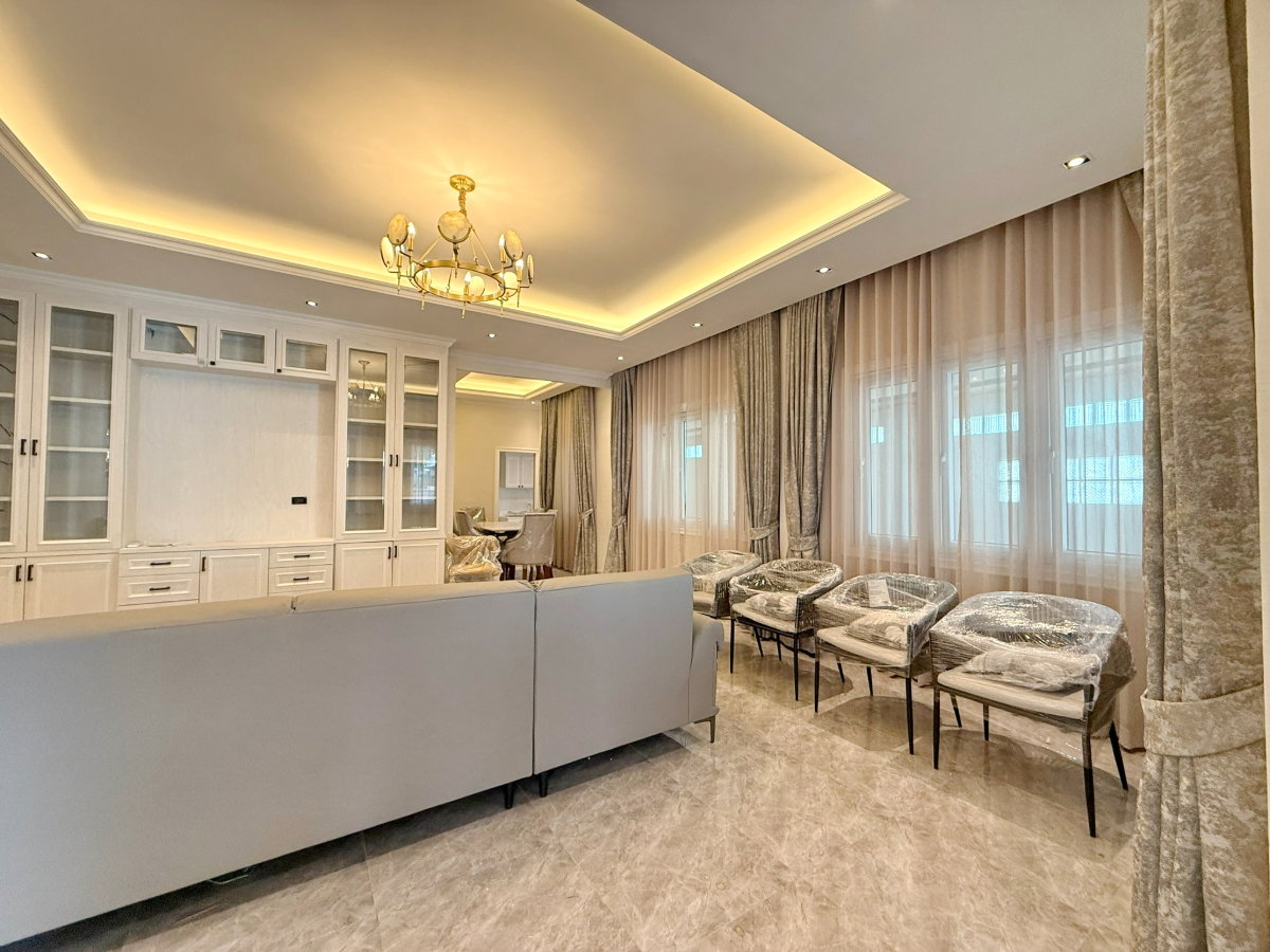 picture Hk0070, House for rent 3 Br. Ratchada-Huai Khwang. - 2/9