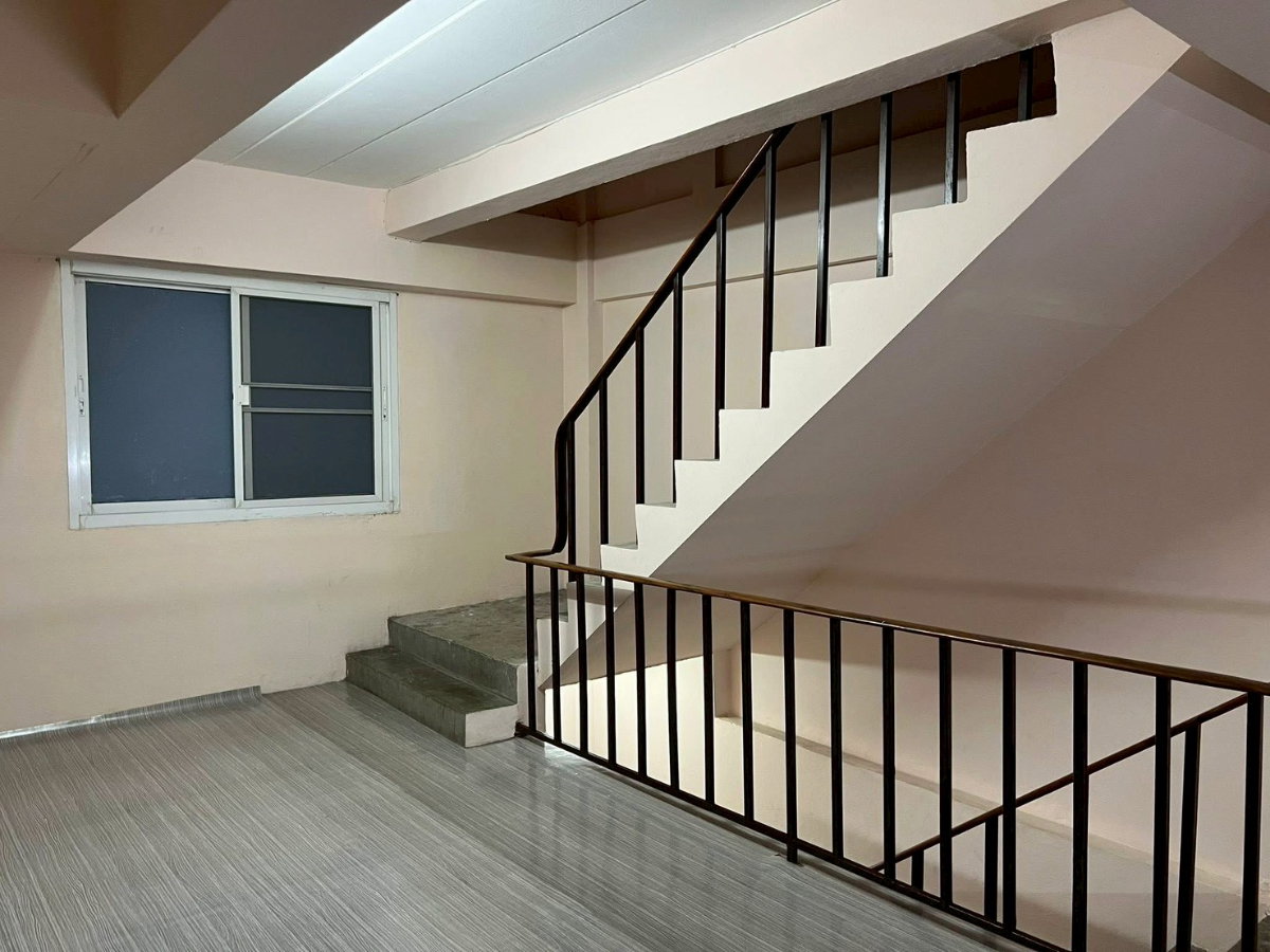 รูป 🏢 ให้เช่าตึกแถว 3.5 ชั้น ซอยวัดกู้ ปากเกร็ด จ.นนทบุรี 2 ห้องนอน 2 ห้องน้ำ ทำเลดี เดินทางสะดวก เหมาะสำหรับอยู่อาศัย เปิดออฟฟิศ สำนักงาน - รูปที่ 7/7