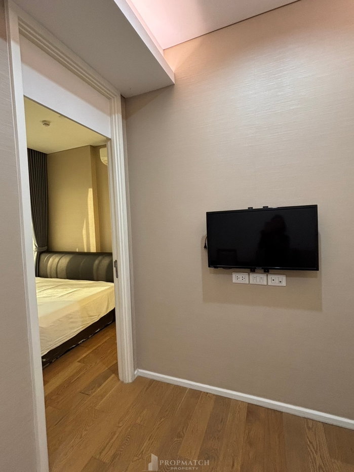 รูป PM000003 ✨Flash Deal ✨ The Saint Residences (1Bed 1Bath 30 SQM.) พร้อมอยู่ ! เพียง 15,000 บาทต่อเดือน Tel.0981315848 @propmatch - รูปที่ 2/5