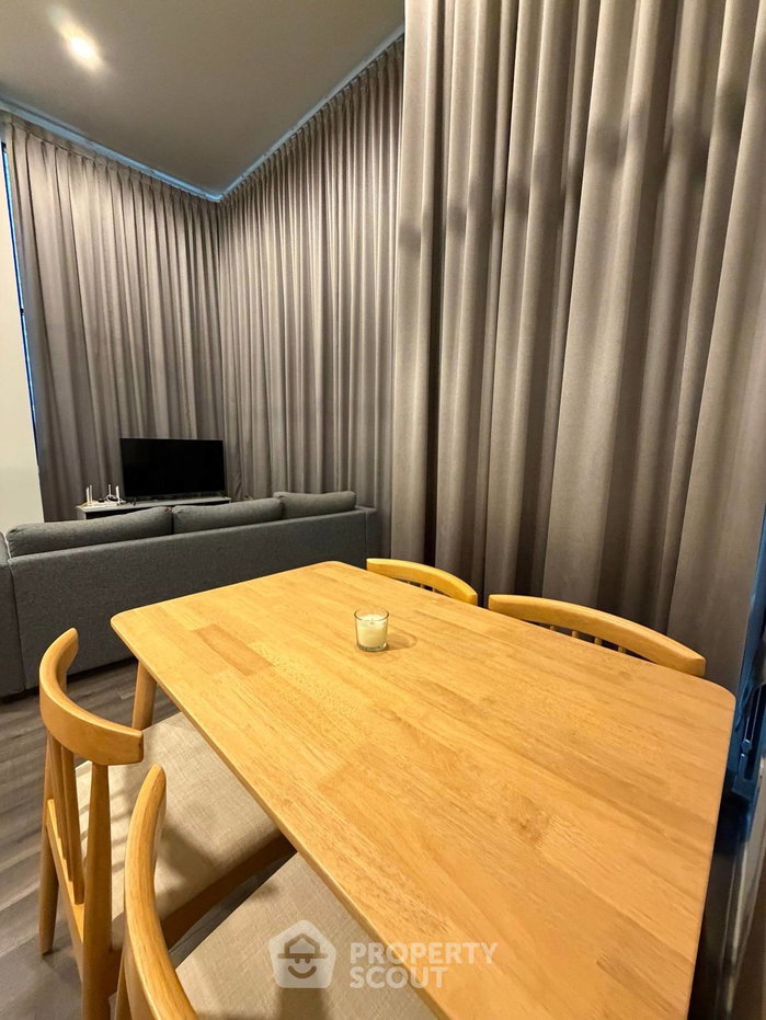 picture 2-BR Condo at KnightsBridge Space Rama 9 near MRT Phra Ram 9 (ID 2261949) - 3/24