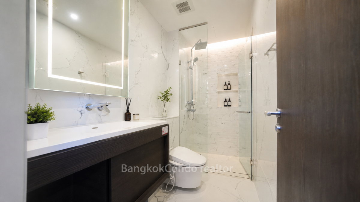 picture 🍀🍀🍀 Exclusive Unit 🌹🌹 For Rent 📍 Siamese Exclusive Queens 🌸 🚆 Near MRT Queen Sirikit National ( Line: @rent2022) 🔖 Code: A11599 - 9/11