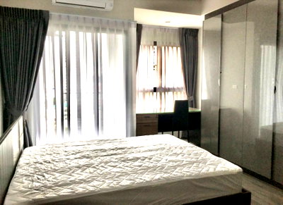Condos for rent : Ideo Chula Samyan【𝐑𝐄𝐍𝐓】🔥A clean and simple room, pleasing to the eye, allowing for a relaxing lifestyle.🔥 Contact Line ID: @hacondo