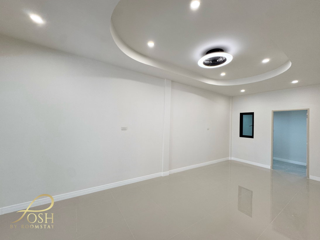 รูป ภูเก็ตวิลล่าสาม Phuket Villa3 บ้านแฝดทำเลหน้าสวน ไม่ติดกับหลังอื่น มาพร้อมส่วนต่อเติมทั้งหลัง และมุมนั่งเล่นข้างบ้าน - รูปที่ 13/24