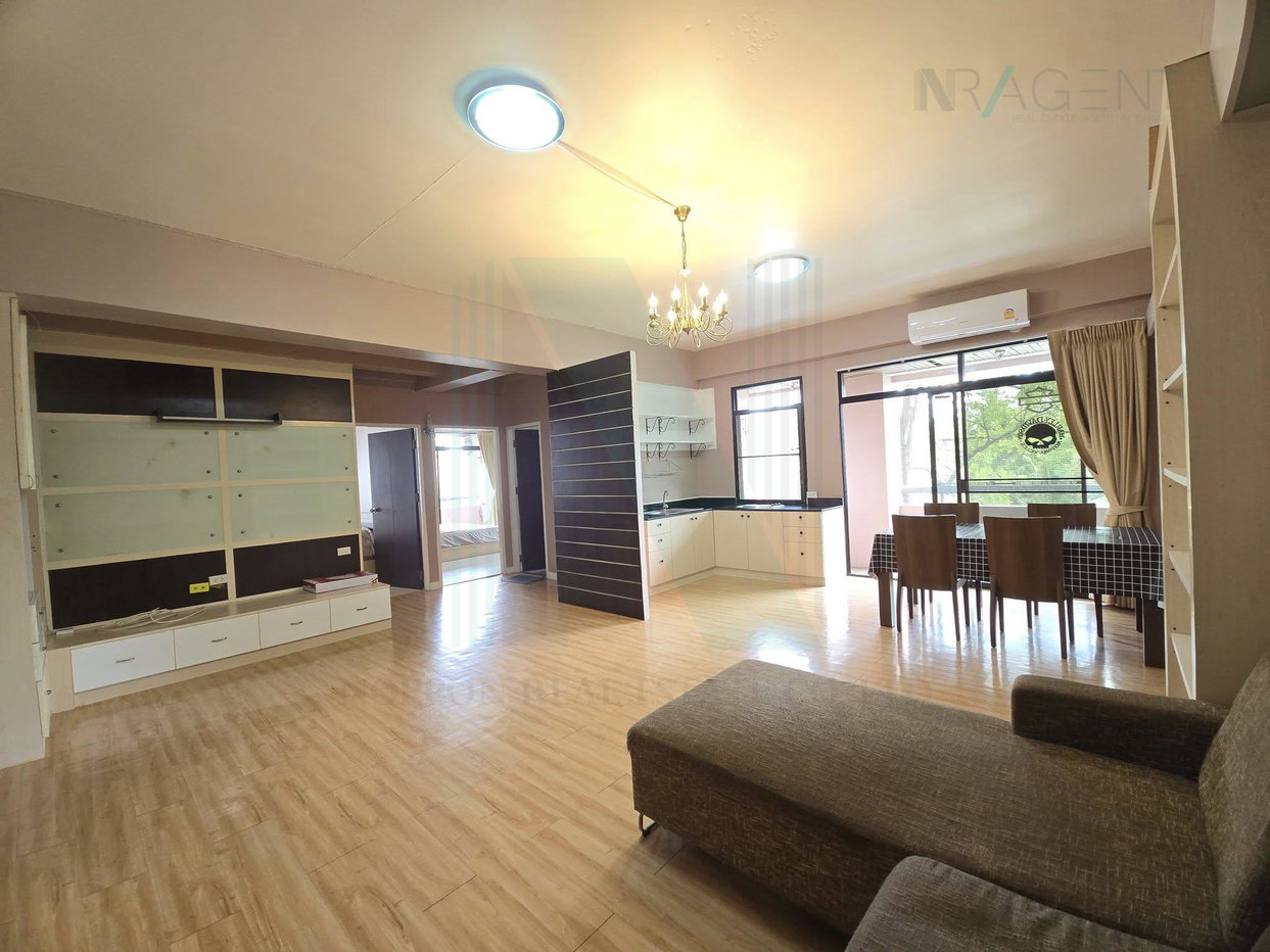 รูป ขายคอนโด เซนต์ ชาร์ม คอนโดมิเนียม อาคาร 1 ชั้น 2 2 ห้องนอน ขนาด 96 ตรม ใกล้ ซีคอนสแควร์ - รูปที่ 4/8