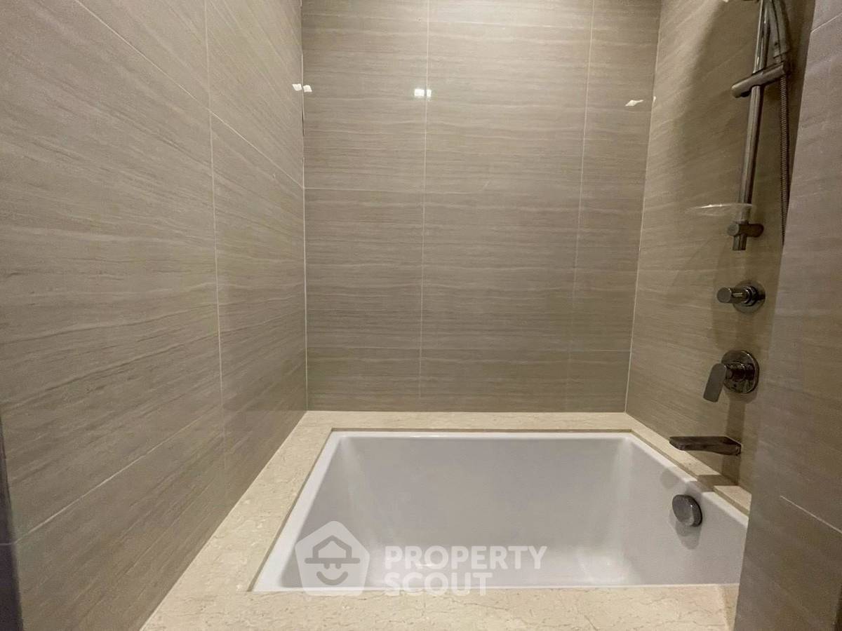 picture 3-BR Condo at Noble Be 33 near BTS Phrom Phong (ID 2977794) - 13/16