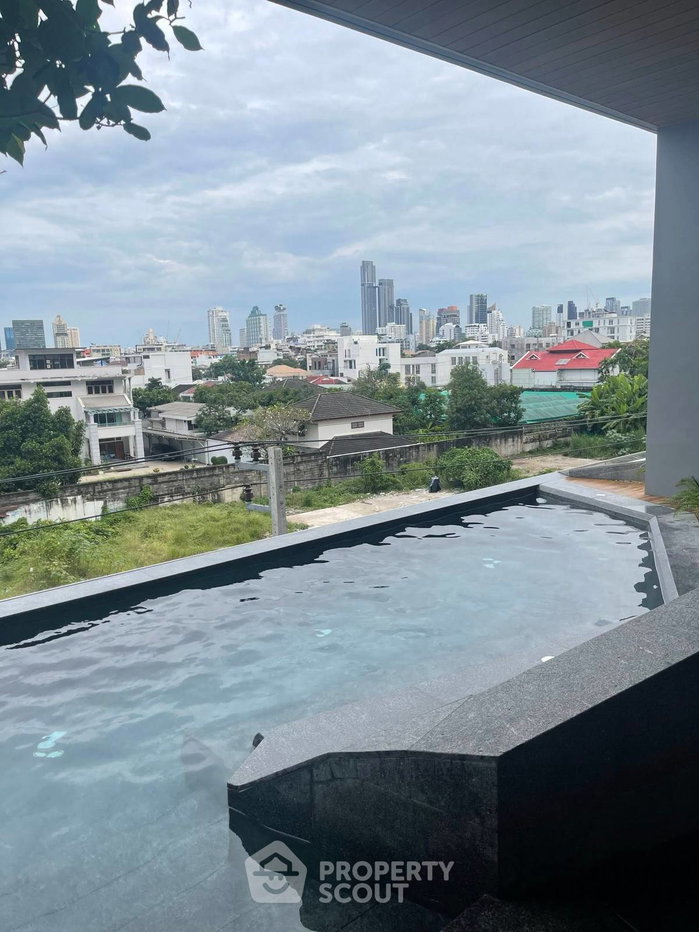 รูป คอนโด 1-ห้องนอน ที่ ควินทารา ภูม สุขุมวิท 39 ใกล้ BTS พร้อมพงษ์ (ID 2979288) - รูปที่ 15/15