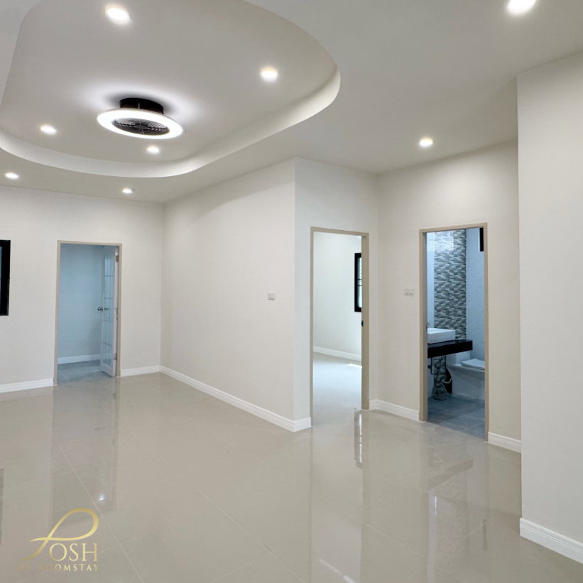รูป ภูเก็ตวิลล่าสาม Phuket Villa3 บ้านแฝดทำเลหน้าสวน ไม่ติดกับหลังอื่น มาพร้อมส่วนต่อเติมทั้งหลัง และมุมนั่งเล่นข้างบ้าน - รูปที่ 3/24