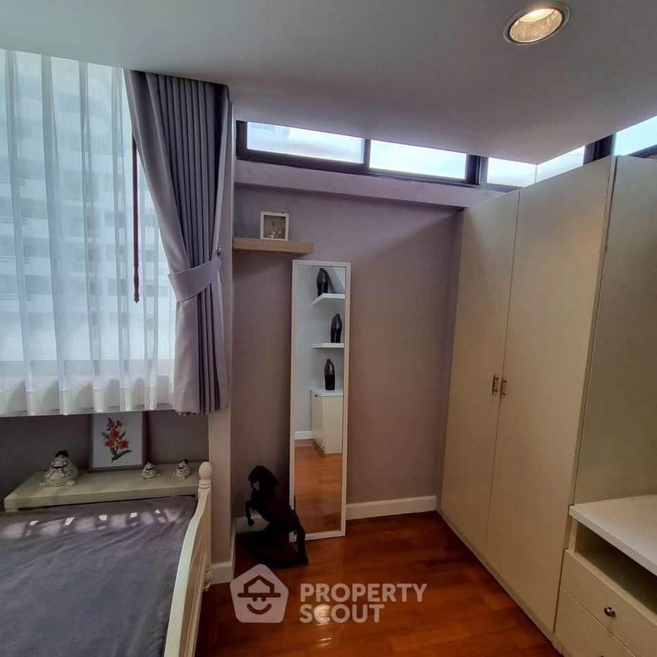รูป คอนโด 2 ห้องนอน 142 ตร.ม. ศุภาลัย เพลส สุขุมวิท 39 ใกล้ BTS พร้อมพงษ์ (ID 2968575) - รูปที่ 9/38