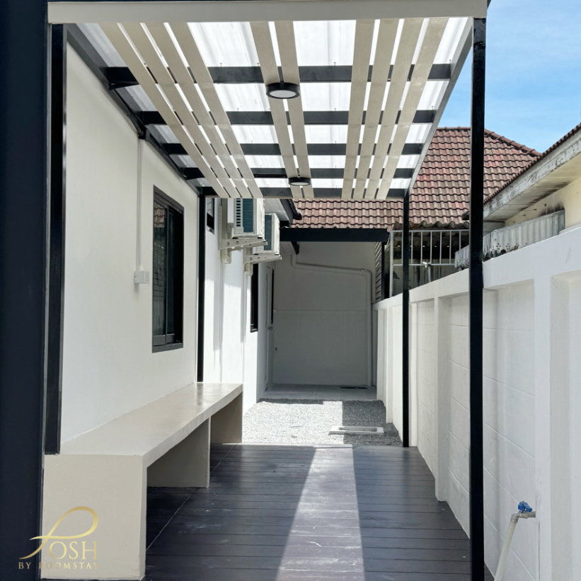 รูป ภูเก็ตวิลล่าสาม Phuket Villa3 บ้านแฝดทำเลหน้าสวน ไม่ติดกับหลังอื่น มาพร้อมส่วนต่อเติมทั้งหลัง และมุมนั่งเล่นข้างบ้าน - รูปที่ 4/24