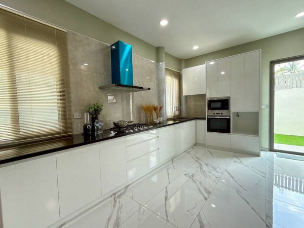 รูป Luxury Pool Villa ทำเลพรีเมียม ใกล้มาบประชัน พัทยา บรรยากาศเงียบสงบ - รูปที่ 7/19