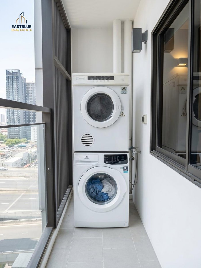 รูป 🔥ปล่อยเช่า 1นอน Duplex คอนโด Chewathai Residence Asoke ใกล้ MRT พระราม 9 🔥 - รูปที่ 9/9