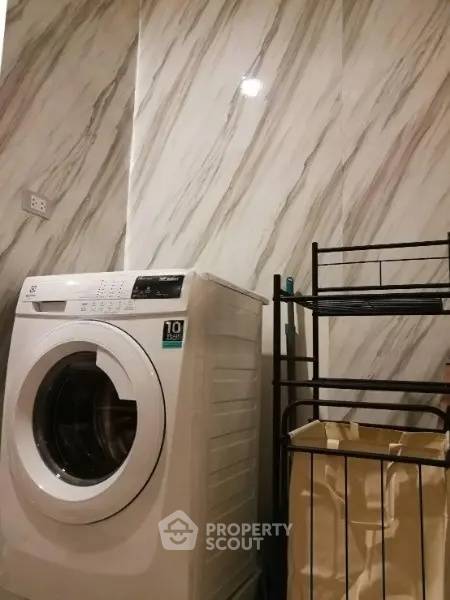 picture 1-BR Condo at Rhythm Asoke Ll near MRT Phra Ram 9 (ID 2910217) - 5/8