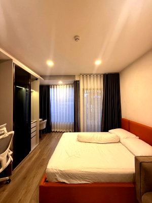 Condos for rent : 🍀 For Rent SOHO BANGKOK RATCHADA 🍀 Add Line ID: @zcondo (with@) 🔥 C5835