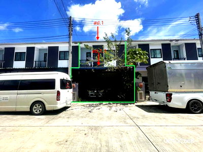 Townhouses for sale Bang Pakong Chachoengsao : TOWN HOUSE 20.7 Sq.w. Bang Pakong Chachoengsao for 2.3M