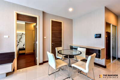 Condos for sale : Supalai Prima Riva  Ready-to-move-in Condo