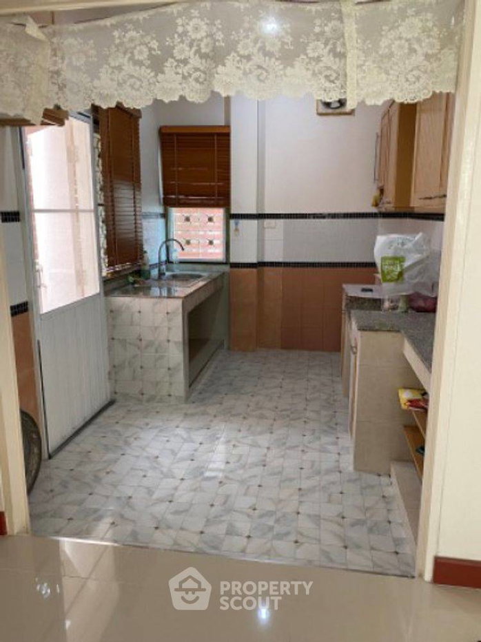 รูป บ้าน 3-ห้องนอน ที่ วรารมย์ ประชาอุทิศ 98 ใน ทุ่งครุ (ID 2917556) - รูปที่ 3/11