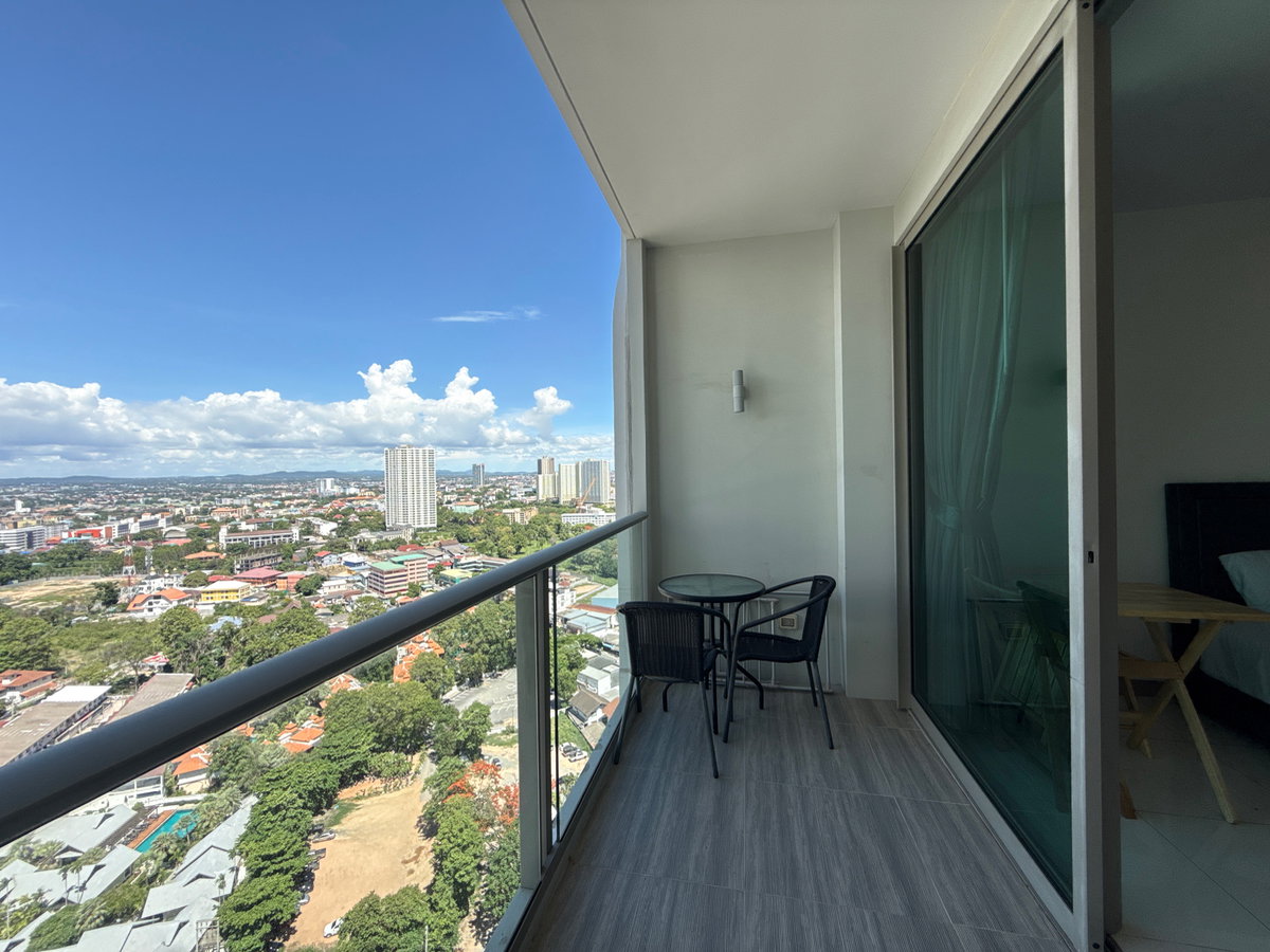 รูป The Riviera Wongmat Beach SeaView Free‼️Internet WiFi included  - รูปที่ 12/25