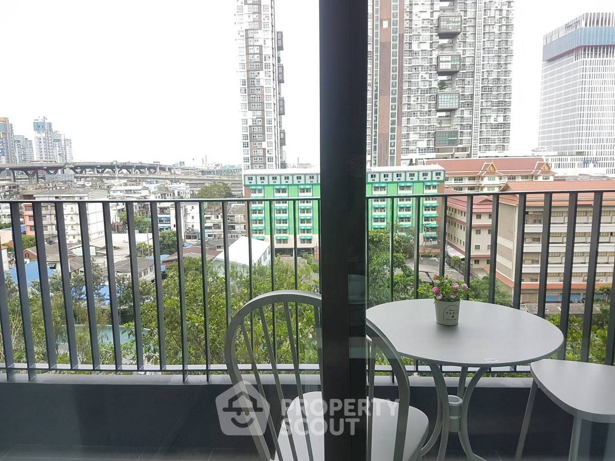 picture 2-BR Condo at Ideo O2 near BTS Bang Na (ID 2978164) - 2/7
