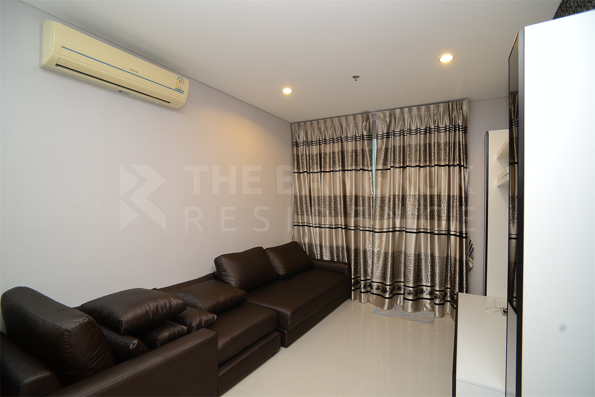 picture Villa Sathorn Easy Travel, Fully Utilized Space near BTS Krung Thonburi - 3/10