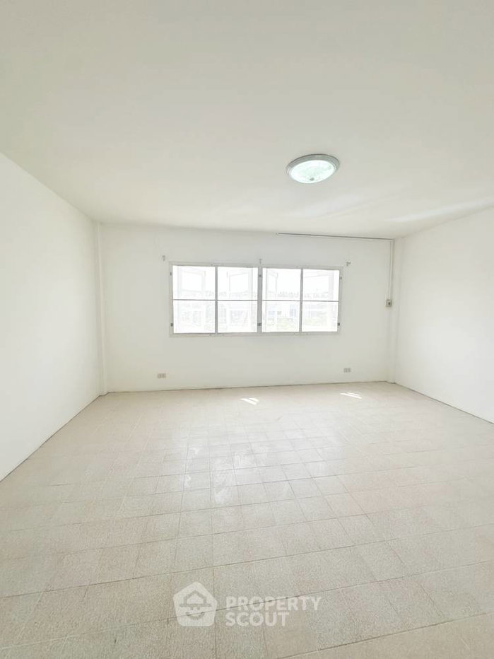 picture 5-BR Townhouse in Sala Thammasop (ID 2966082) - 10/11