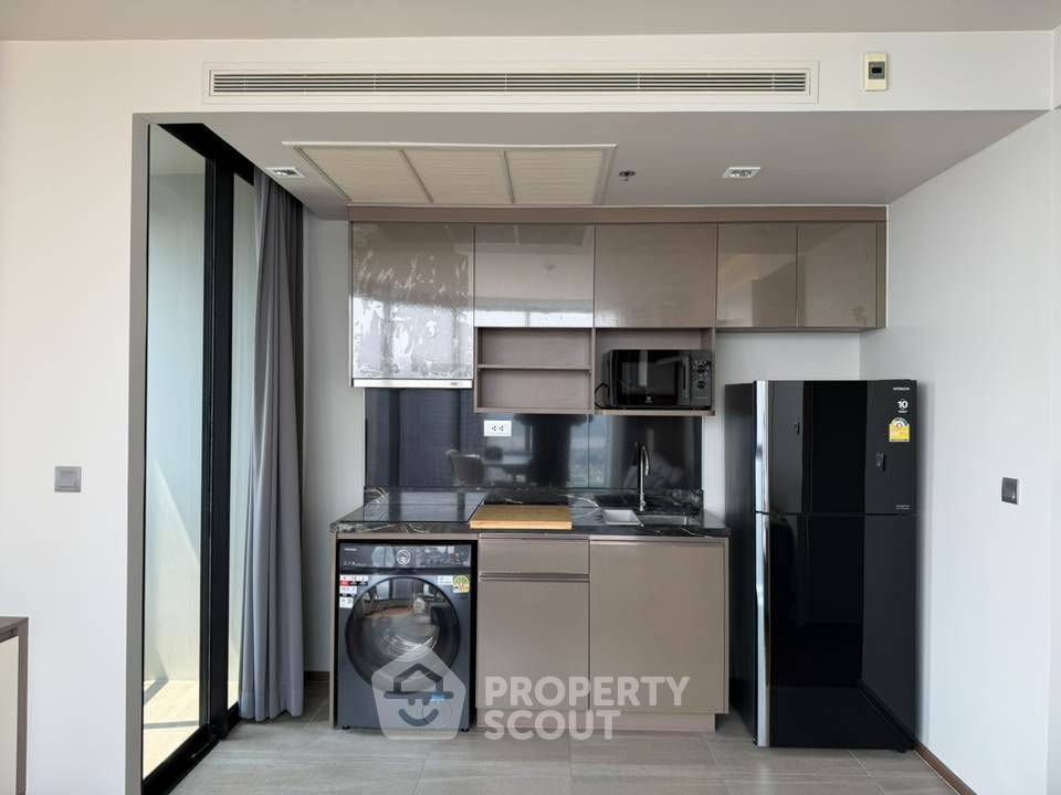 รูป ชั้น 44 คอนโด 2 ห้องนอน Ideo Q Sukhumvit 36 ห่าง BTS ทองหล่อ 400 ม. (ID 2979782) - รูปที่ 8/25