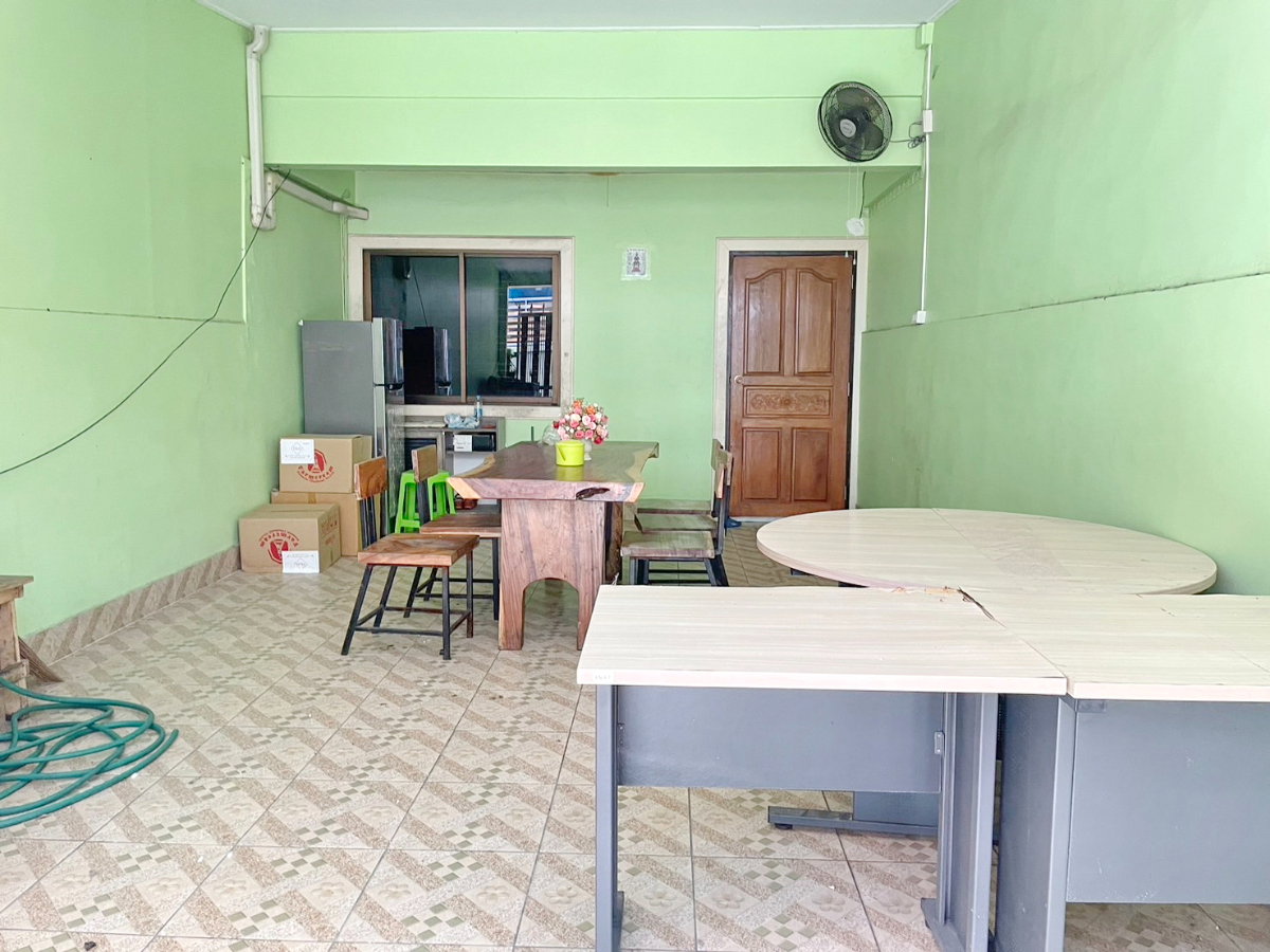 picture HK0096, Townhouse for sale 3 Br., Huaikhwang. - 2/8