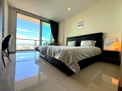 Condos for rent : The Riviera Wongmat Beach SeaView Free‼️Internet WiFi included 