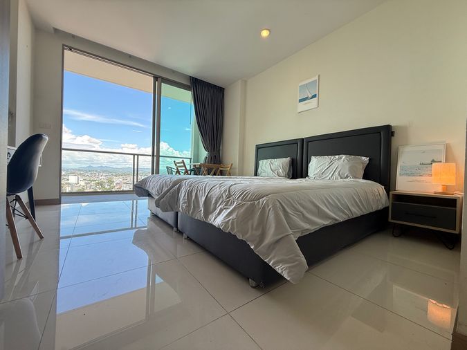 The Riviera Wongmat Beach SeaView Free‼️Internet WiFi included 