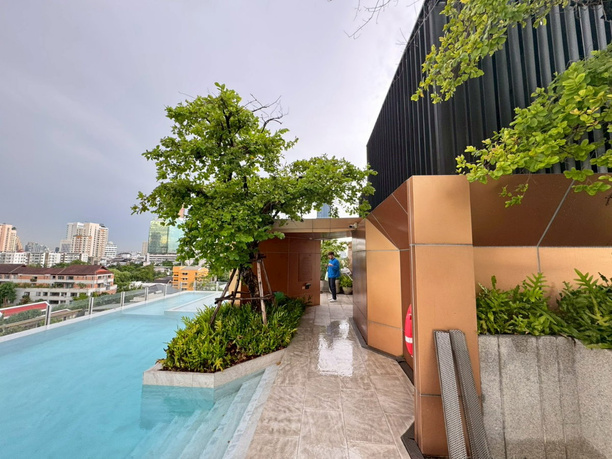 รูป ✨Savvy Ari 4 Condominium Condo for Rent!! Near BTS Ari / 3 bedrooms, 3 bathrooms. Special corner room - รูปที่ 66/77